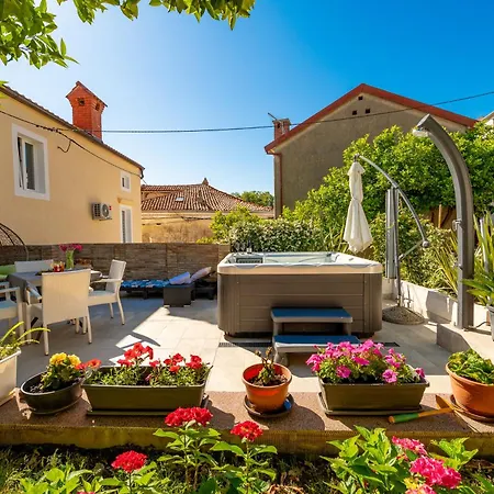Apartament Skygarden House Mali Lošinj Zewnętrze zdjęcie